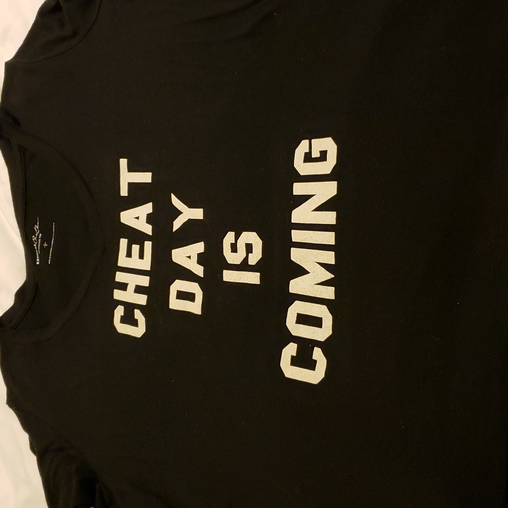 Express one eleven size lg tee